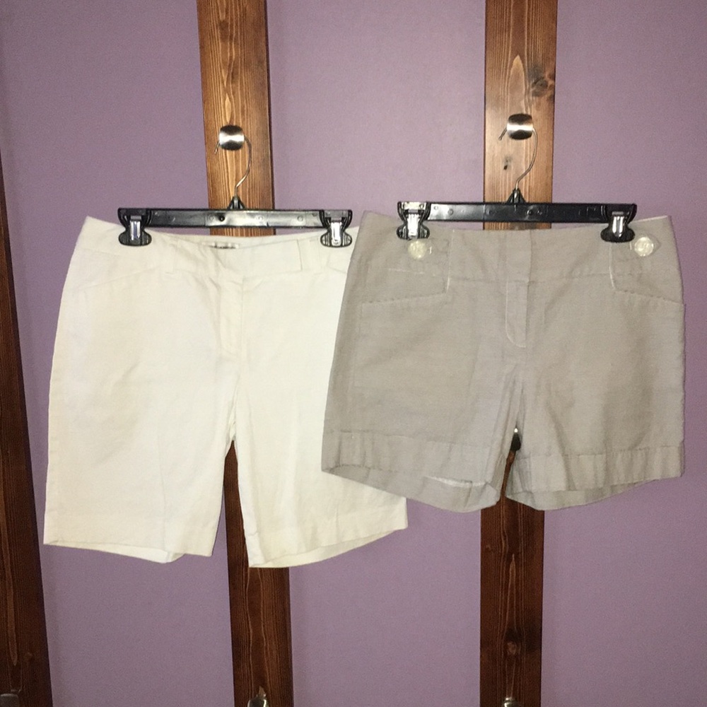 Bundle of dressy shorts size 6
